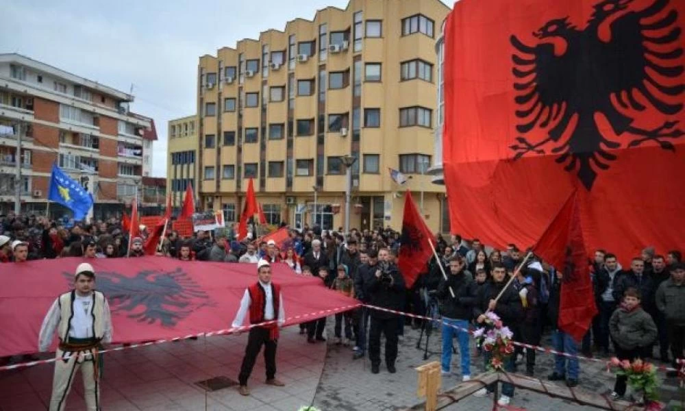 Η ΕΕ ζητά έρευνα για διωγμούς Αλβανών στην Ν. Σερβία! - Κάτι άσχημο “ψήνεται” με δράση και των Τούρκων